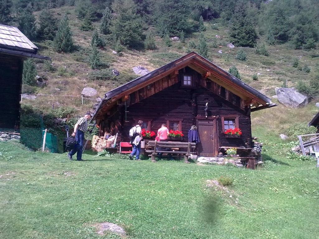 Haus Brigitte - Preise Inclusive Pitztal Sommer Card Jerzens Exterior photo